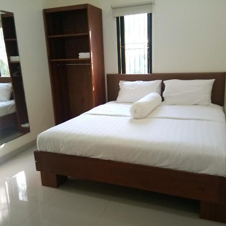 Clean & Comfort Homestay 암본 외부 사진