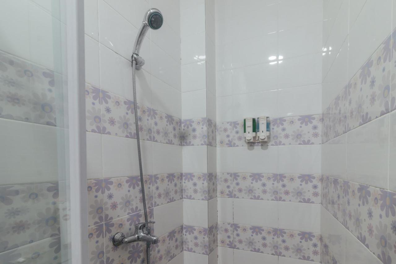 Clean & Comfort Homestay 암본 외부 사진