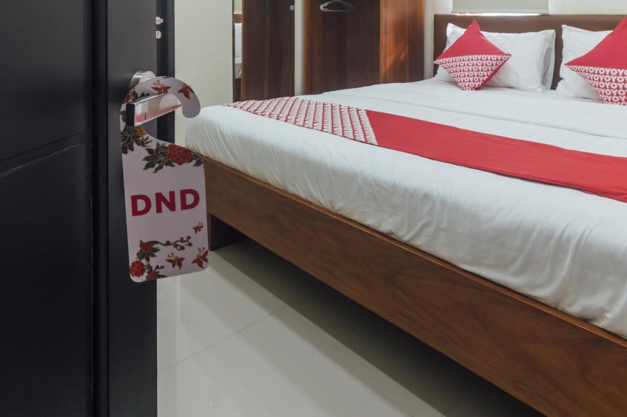 Clean & Comfort Homestay 암본 외부 사진