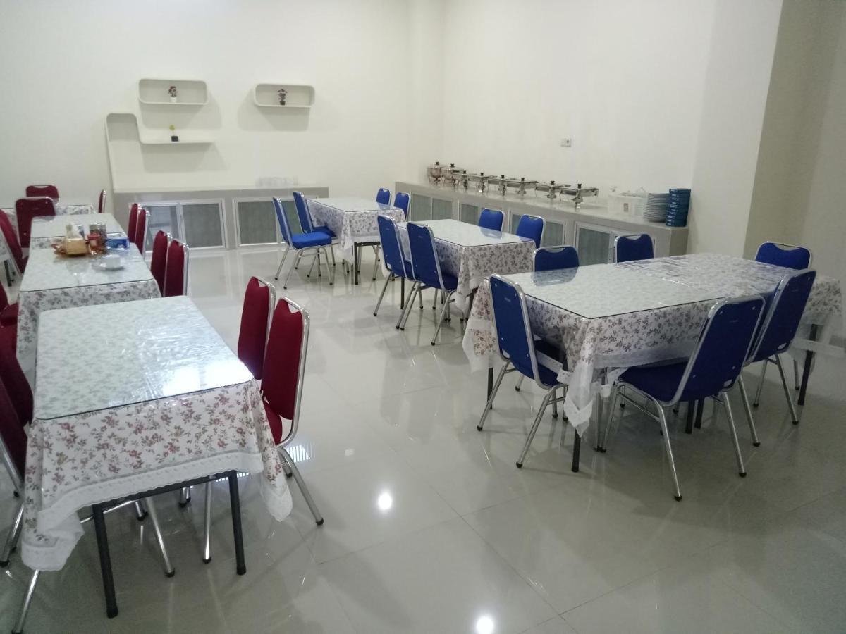 Clean & Comfort Homestay 암본 외부 사진