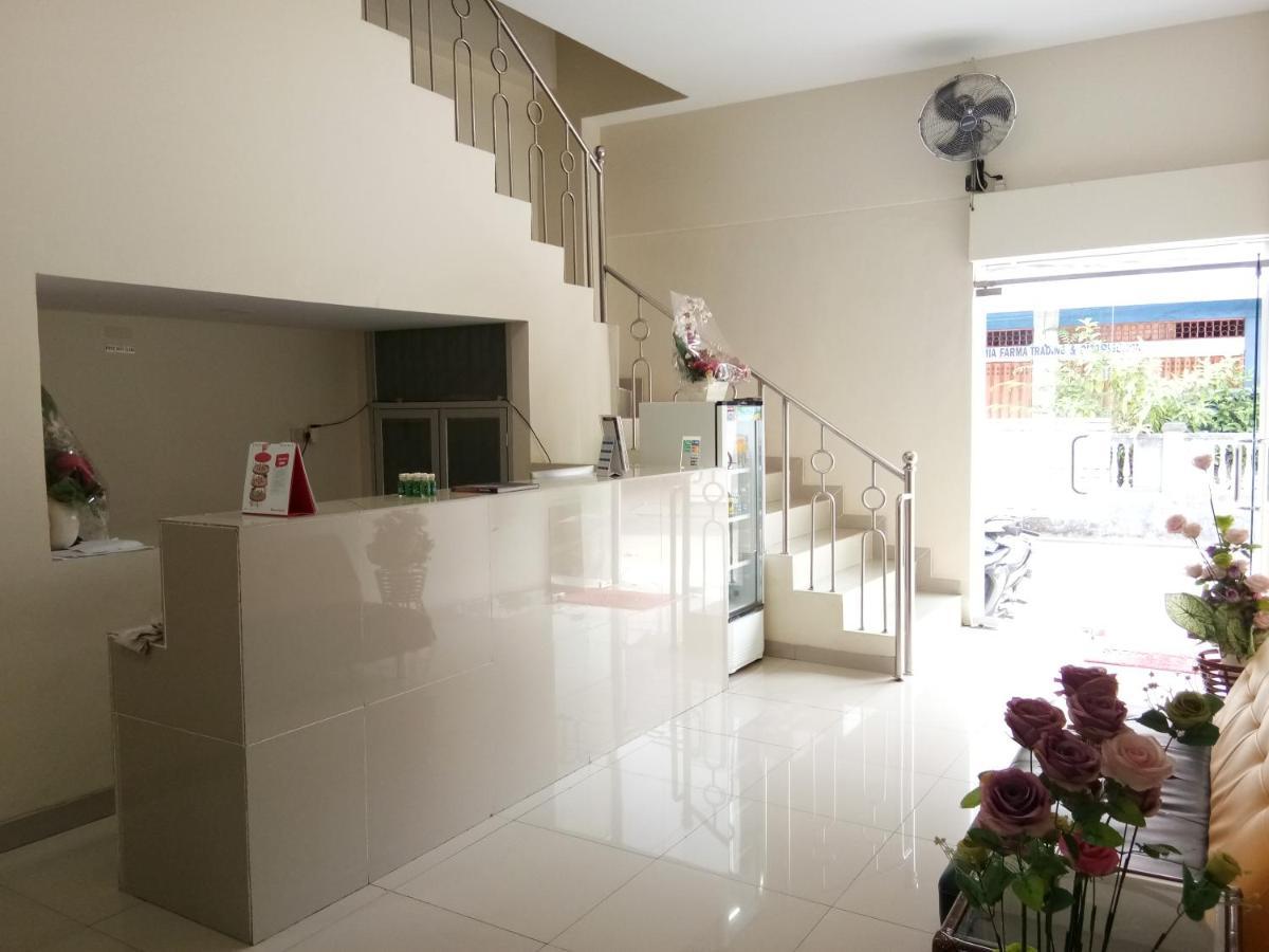 Clean & Comfort Homestay 암본 외부 사진